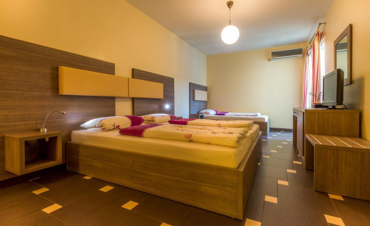 Guest House Villa Maslina Neum Quarto foto